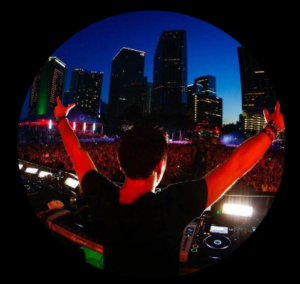 Discover the incredible DJ powers of the remixing music legend DJ Trance !